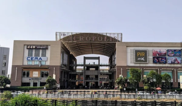 Acropolis Mall Thaltej